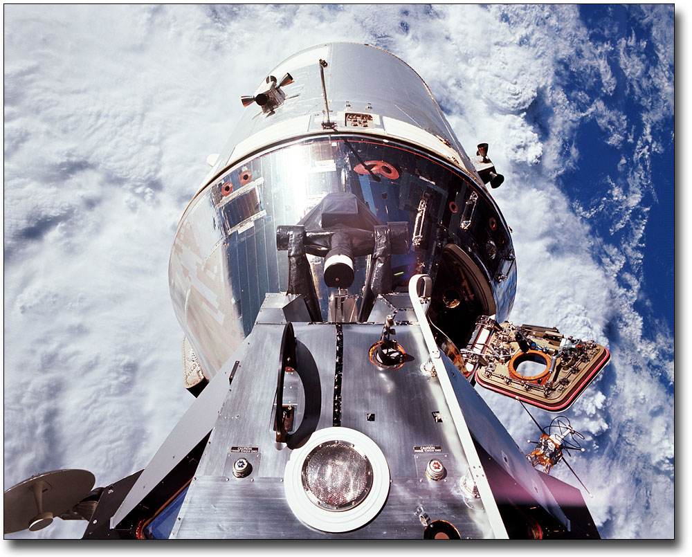 APOLLO 9 COMMAND MODULE AND LUNAR MODULE DOCKED 8x10 SILVER HALIDE