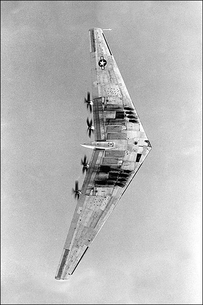 Northrop B-35 / XB-35 Flying Wing Bomber Photo Print for Sale