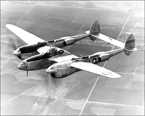 Lockheed P-38 Lightning in Flight Photo Print for Sale