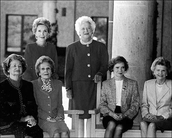 U.S. First Ladies Portrait at Reagan Library 1991 Photo Print for Sale