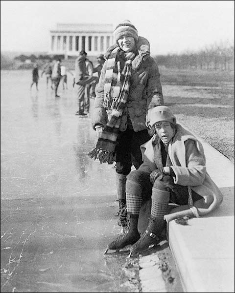 Lincoln Memorial Ice Skating, Wash. D.C. Photo Print for Sale