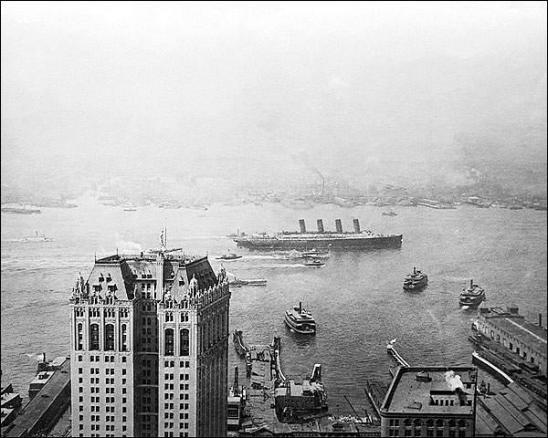 Lusitania Ship in Hudson River NYC 1908 Photo Print for Sale