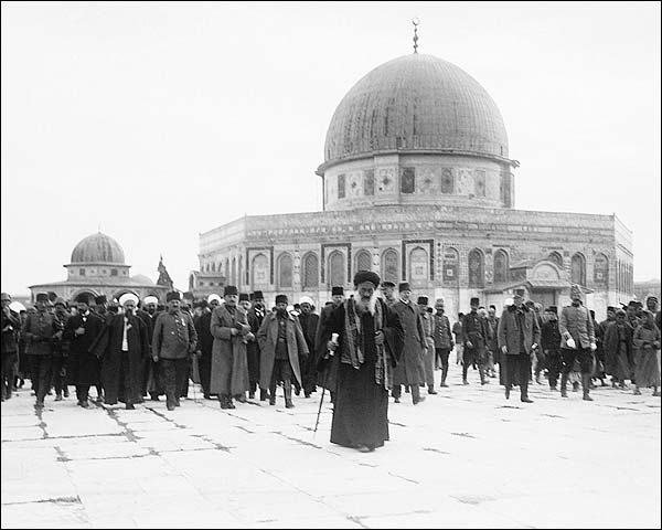 Arab-Jew Riots at Dome of The Rock Photo Print for Sale