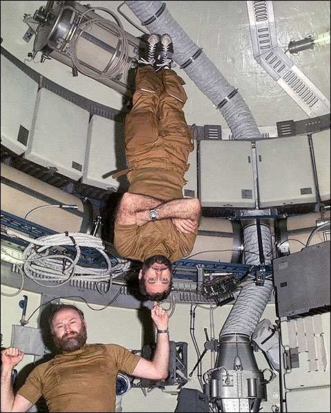 Skylab 4 Gerald Carr and William Pogue Zero Gravity Photo Print for Sale