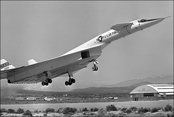 XB-70 / XB-70A Valkyrie Taking Off Photo Print for Sale