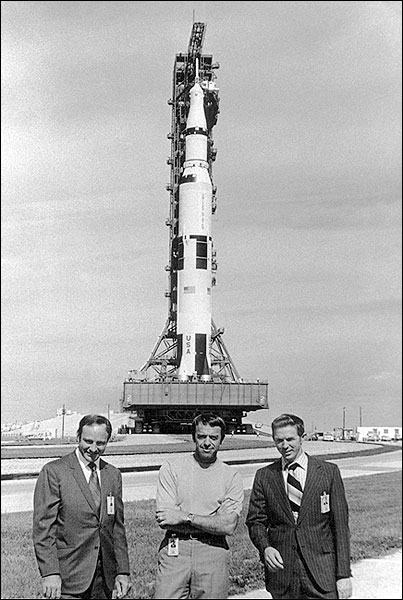 Apollo 14 Mitchell, Shepard, Roosa with Saturn V Photo Print for Sale