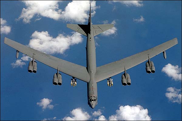 B-52 Stratofortress Overhead Flight Photo Print for Sale