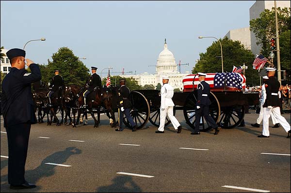 Ronald Reagan Funeral Procession w/ Capitol Photo Print for Sale