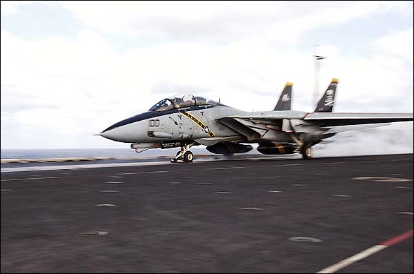 Navy F-14 'Jolly Rogers' VF-103 Catapult Photo Print for Sale